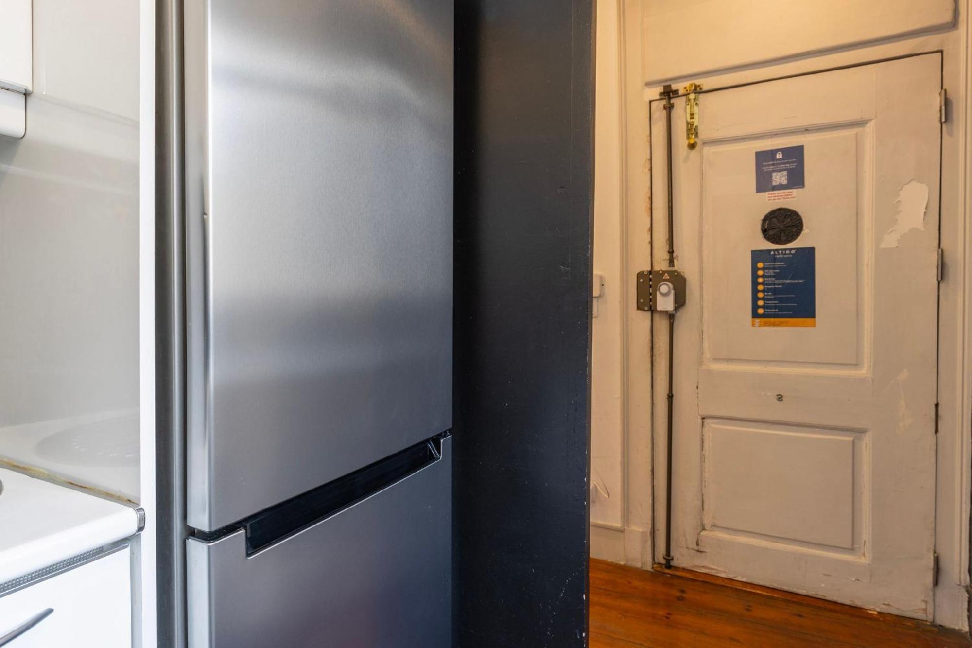 Apartment Chiado Center 1bdr Flat By Lovelystay Lissabon