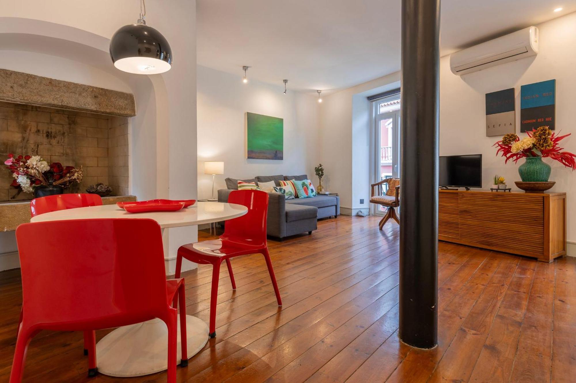 Chiado Center 1bdr Flat By Lovelystay * Lissabon